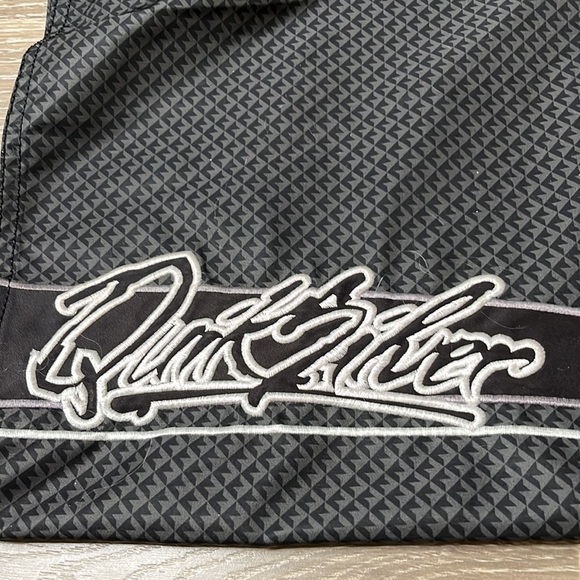QUICKSILVER board shorts - Picture 6 of 6